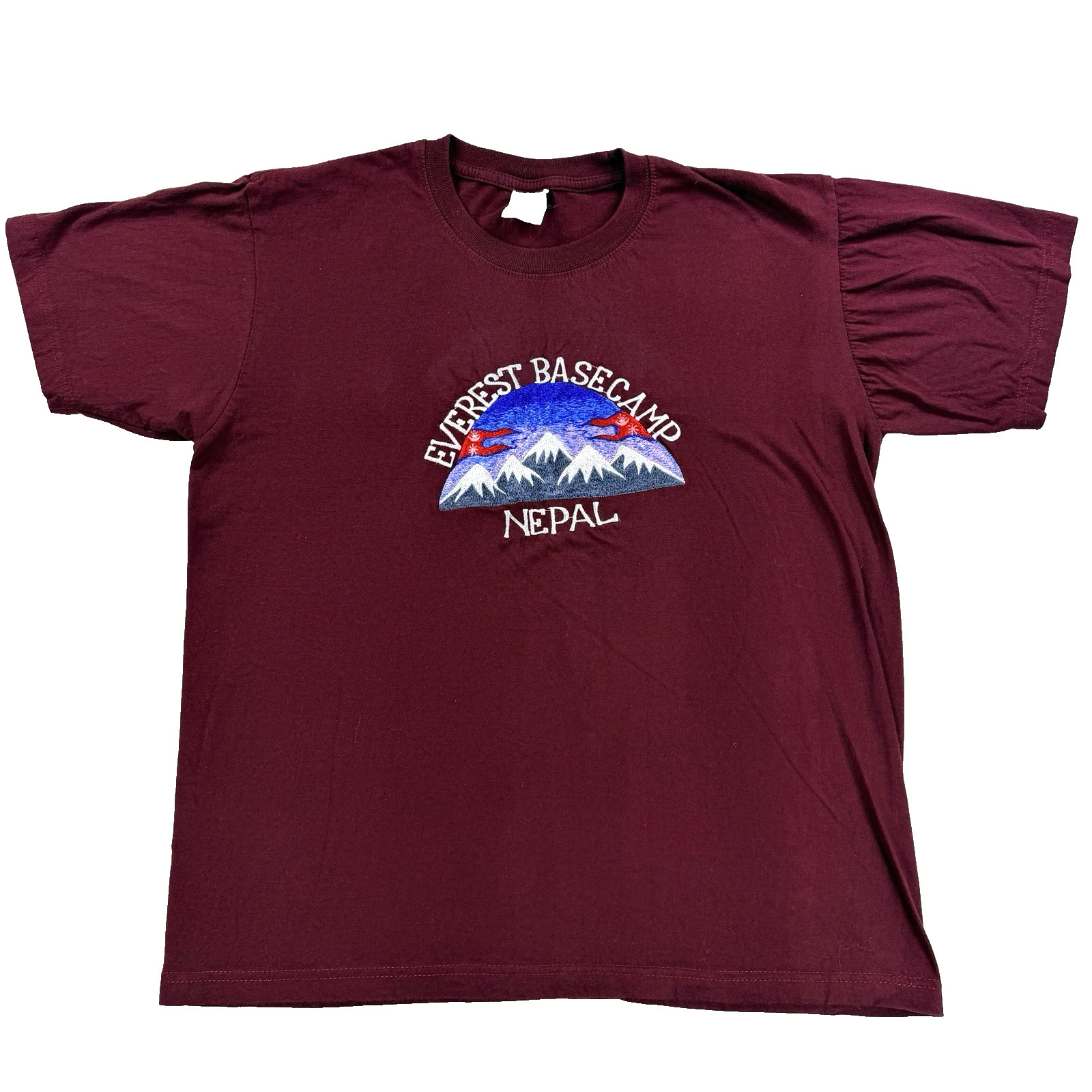 VTG Mens Nepal Mount Everest Base Camp T Shirt Crew Neck Maroon 42 Embroidered