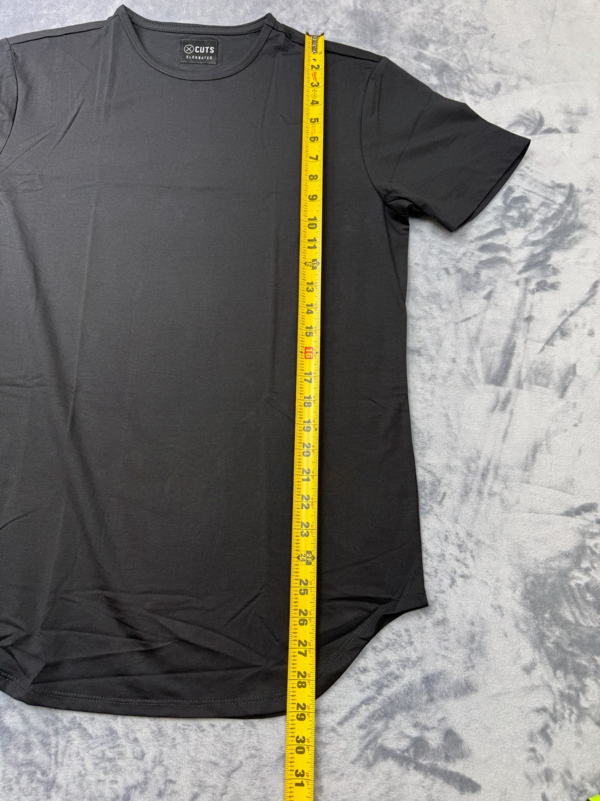 Cuts Clothing Crew Elongated Fit T-Shirt Men&rsquo;s Medium Black Pyca Pro