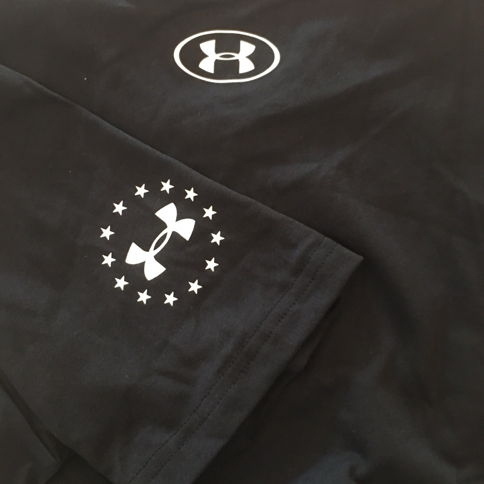 Under Armour Freedom USA Flag T-Shirt Black UA Big logo star stripes 1333352