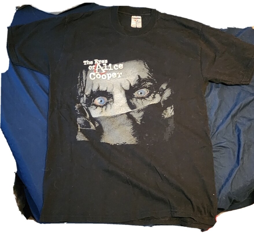 The Eyes of Alice Cooper Tour 2004 T-Shirt Large Concert PNC Live Vintage
