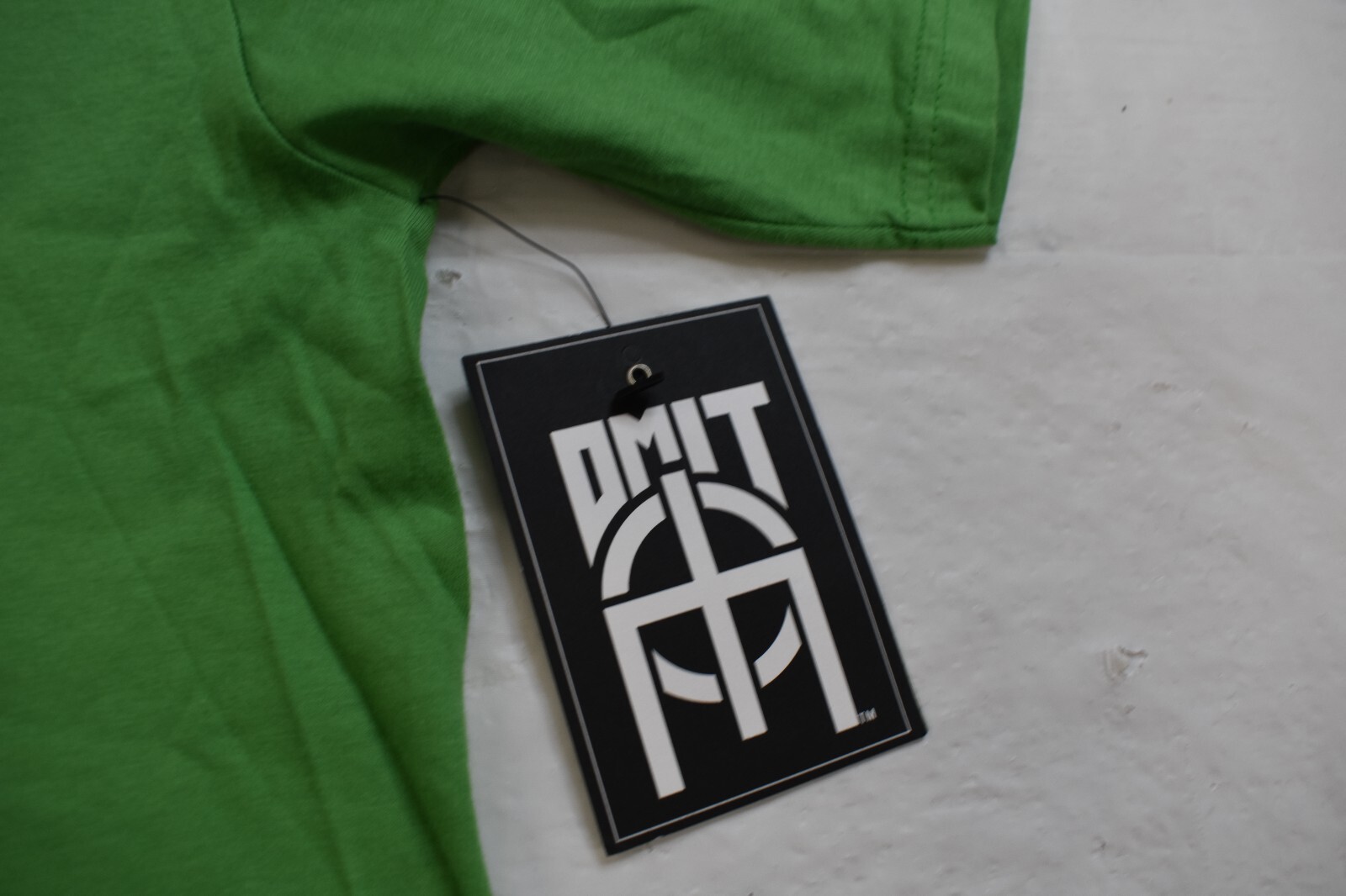 Omit Mens Green Animal Style Fierce Tiger Distressed Print Tee Shirt New Large