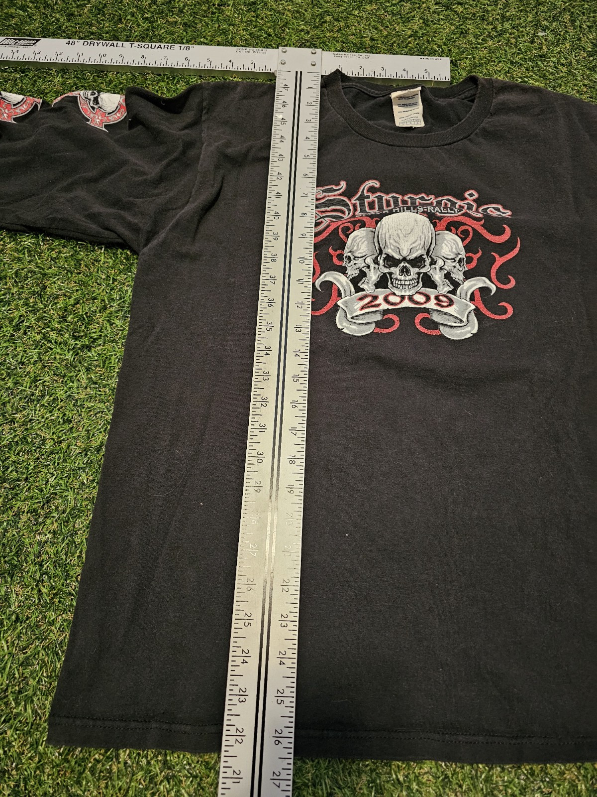 2009 Sturgis Black Hills Rally 69th Annual Black Red Skull Shirt L Large 2000s
