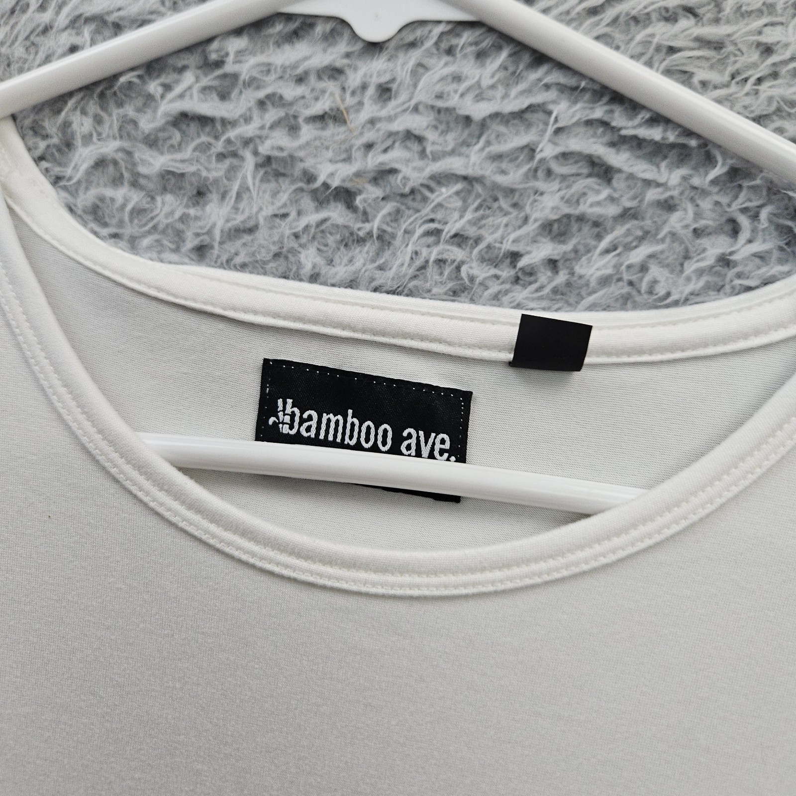 Bamboo Ave. T Shirt Men XL Undershirt Curve Hem Baselayer Stretch White Perform