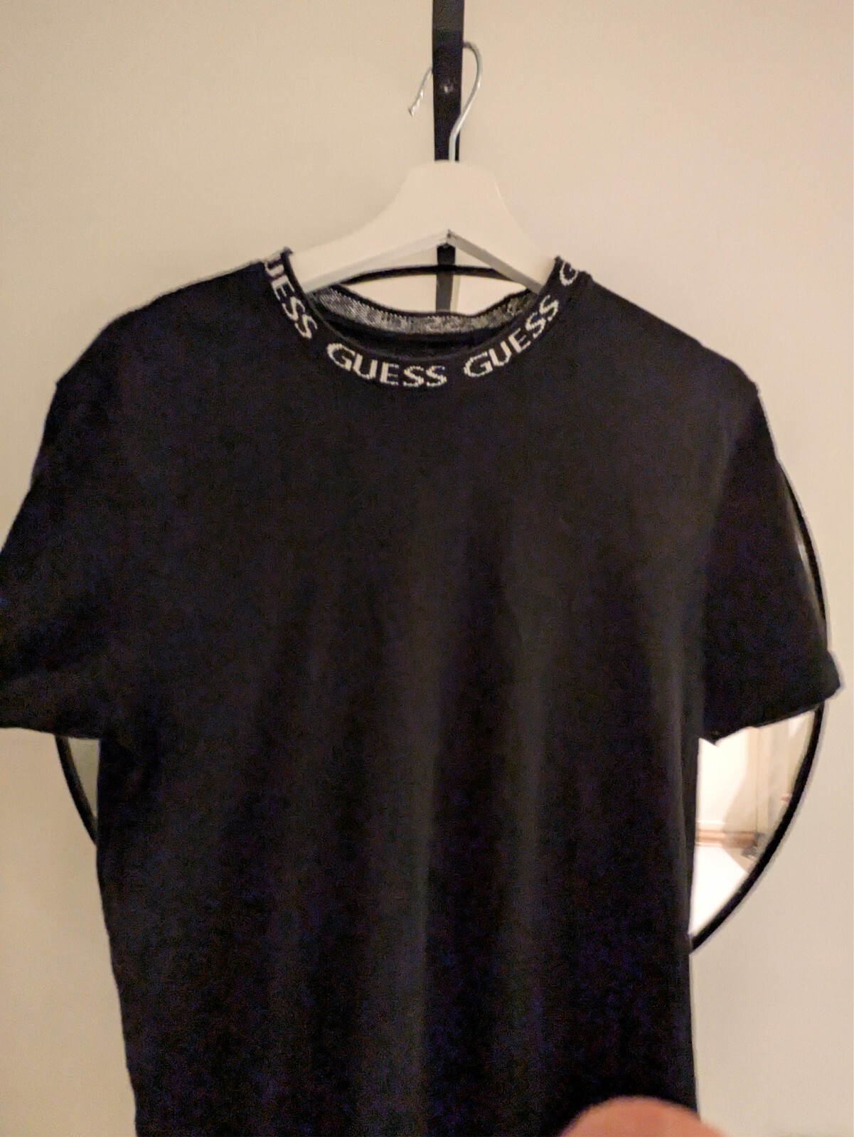GUESS Men’s Black T-Shirt – Logo Trim Collar – Size M