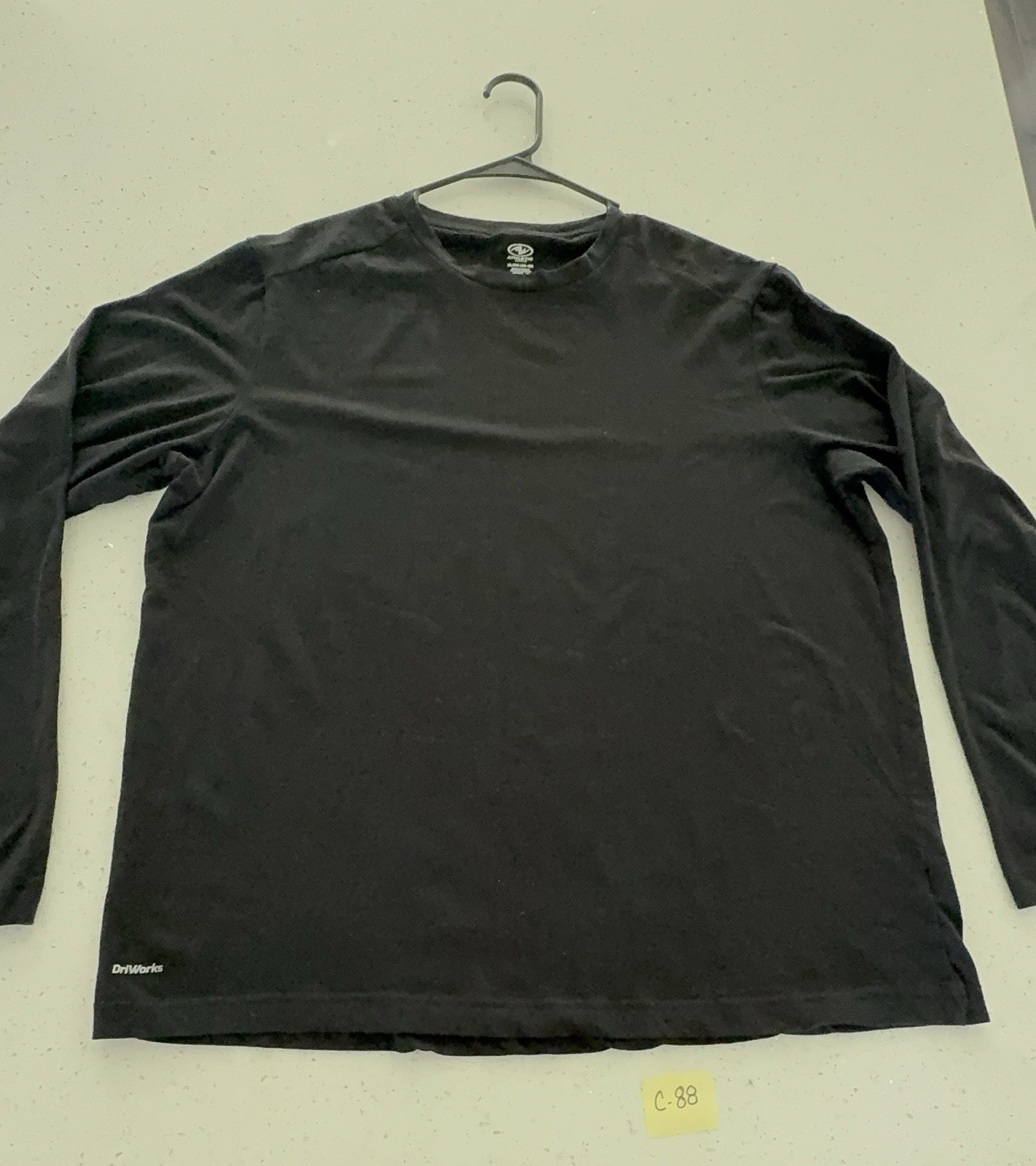 Athletic Works DriWorks Basic T-Shirt Mens XL Black Long Sleeve Crew Neck Tee