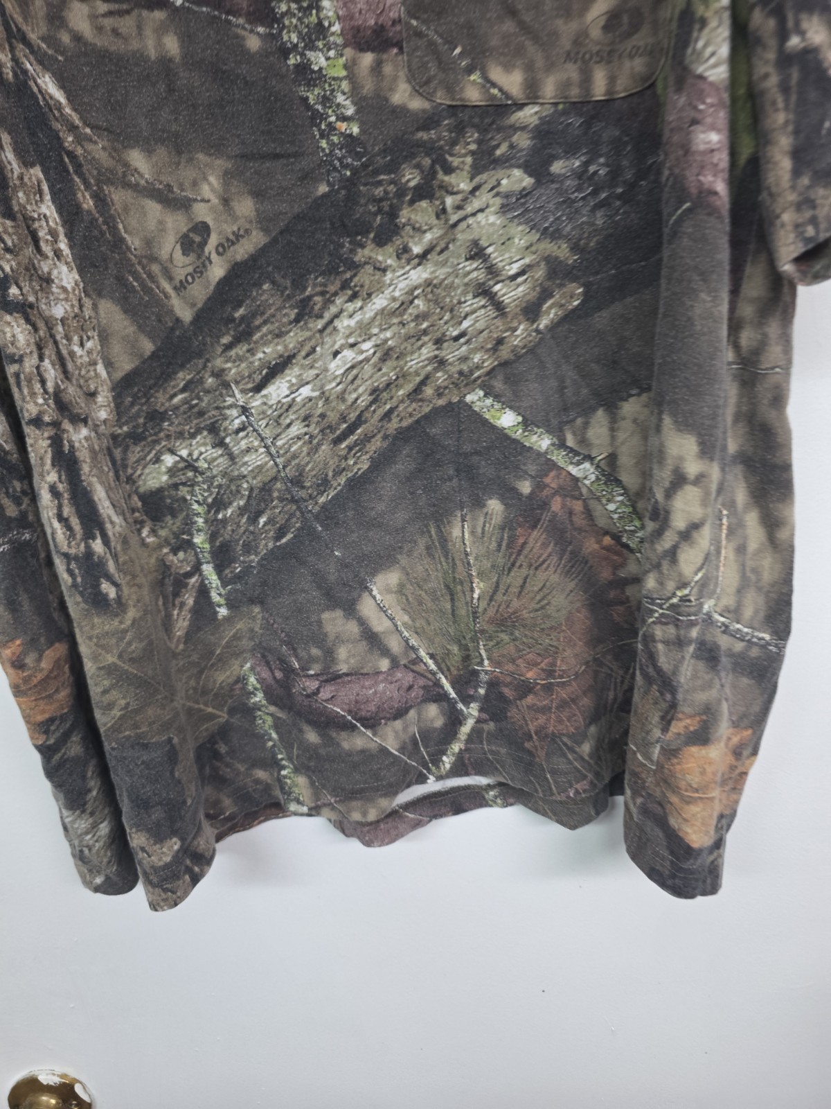 Walls Mossy Oak Camo Pocket T-Shirt Men’s L Short Sleeve Hunting Tee