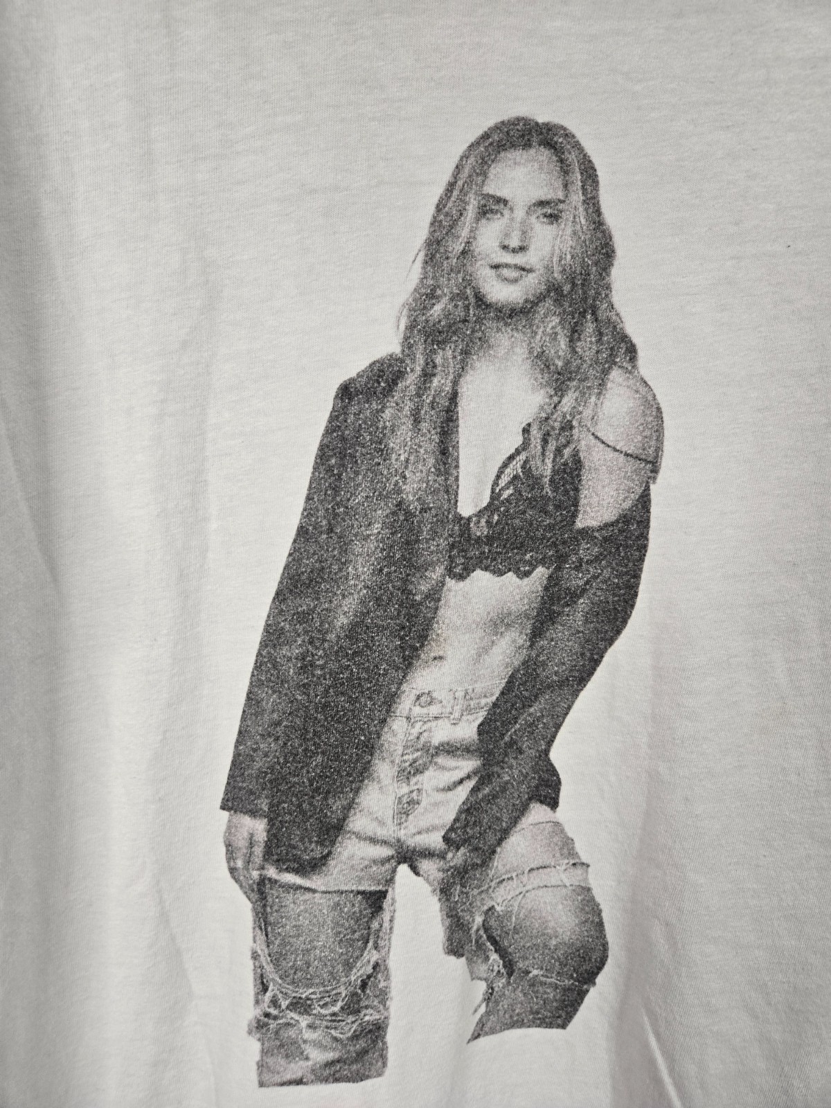 Portrait Model T-Shirt Mens Size XL White Beautiful Lady Black White LA Cali Tee