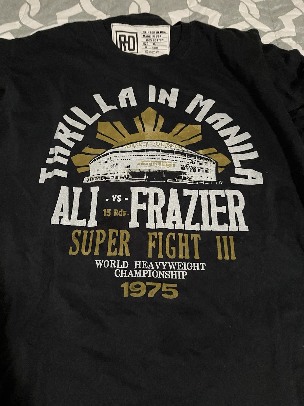Muhammad Ali Joe Frazier Roots Of Fight T Shirt XL Dead Stock NWT Thrilla Manila