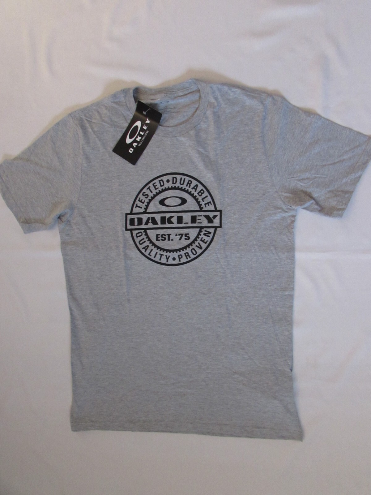 NEW MEN’S OAKLEY S/S GRAPHIC T-SHIRT, PICK A SIZE AND COLOR