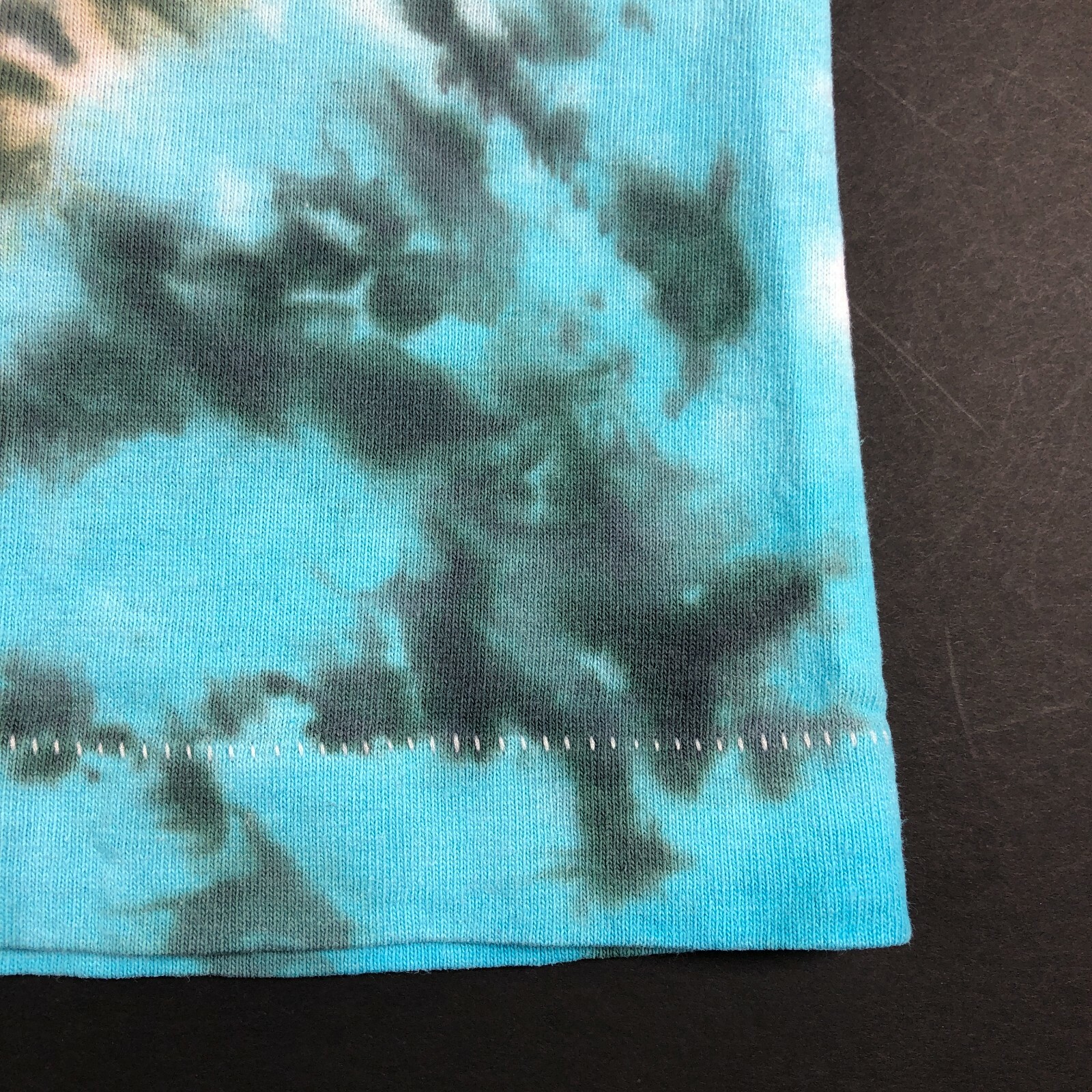 Vintage 90&rsquo;s Liquid Blue Shirt Men&rsquo;s Medium Aquatic AOP John Connell Half Baked