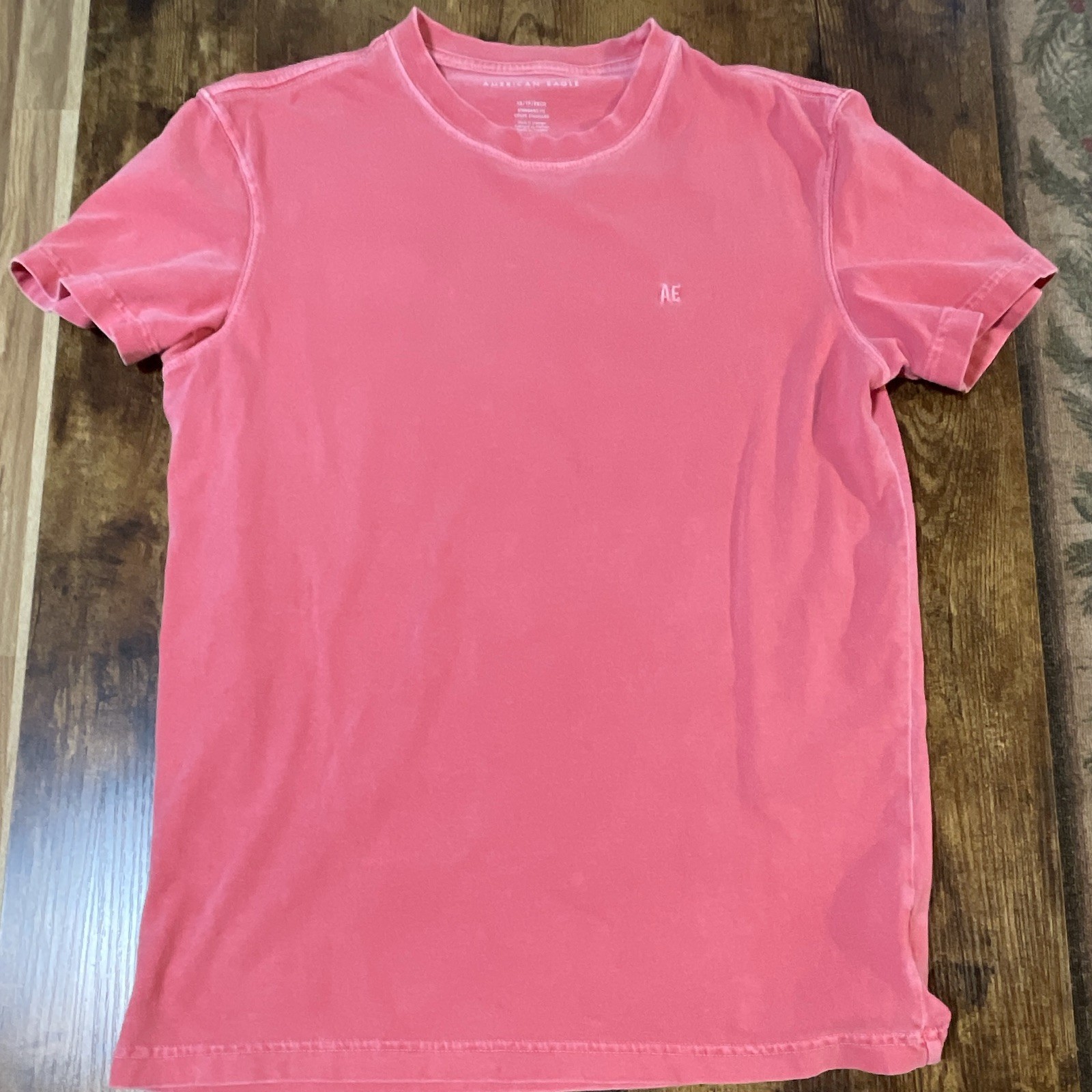 American Eagle Men&rsquo;s Pink Logo Crew Neck Short Sleeve T-Shirt Size M