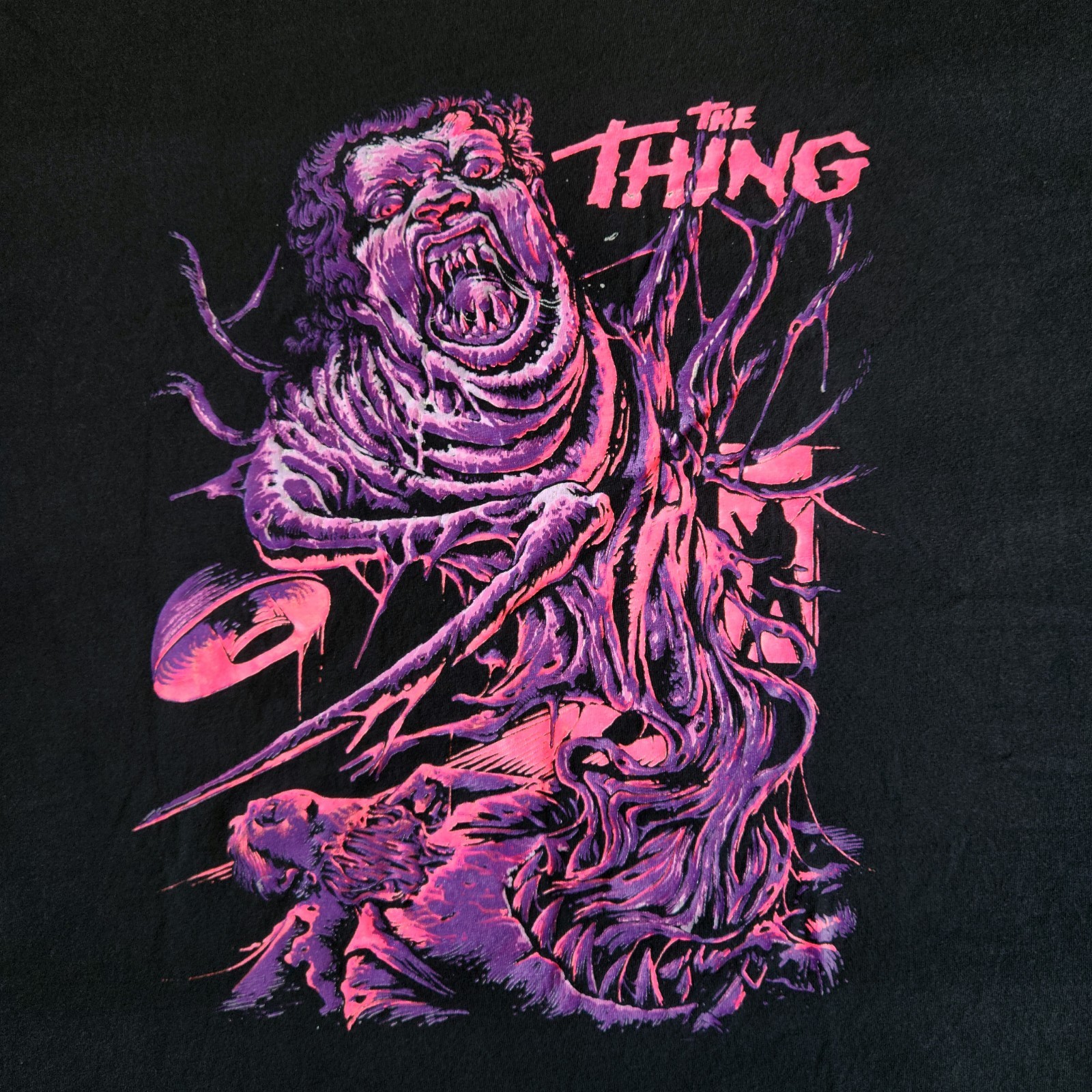 The Thing Creature 80&rsquo;s Horror Movie John Carpenter Black 2XL Graphic T-Shirt