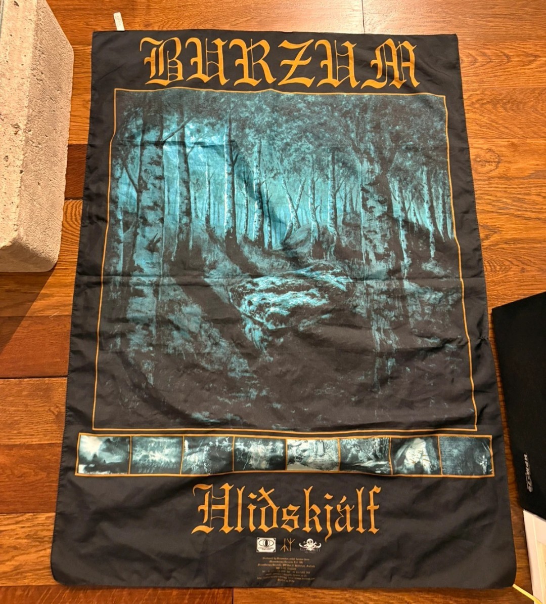 1999.Hliðskjálf 1burzum.Official Flag.Misanthropy Records.Razamataz.banner