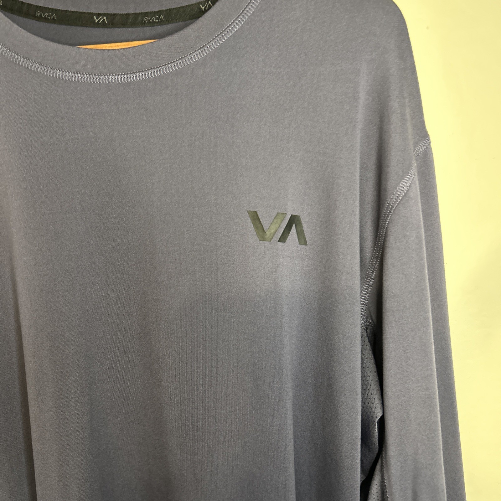 rvca long sleeve shirt