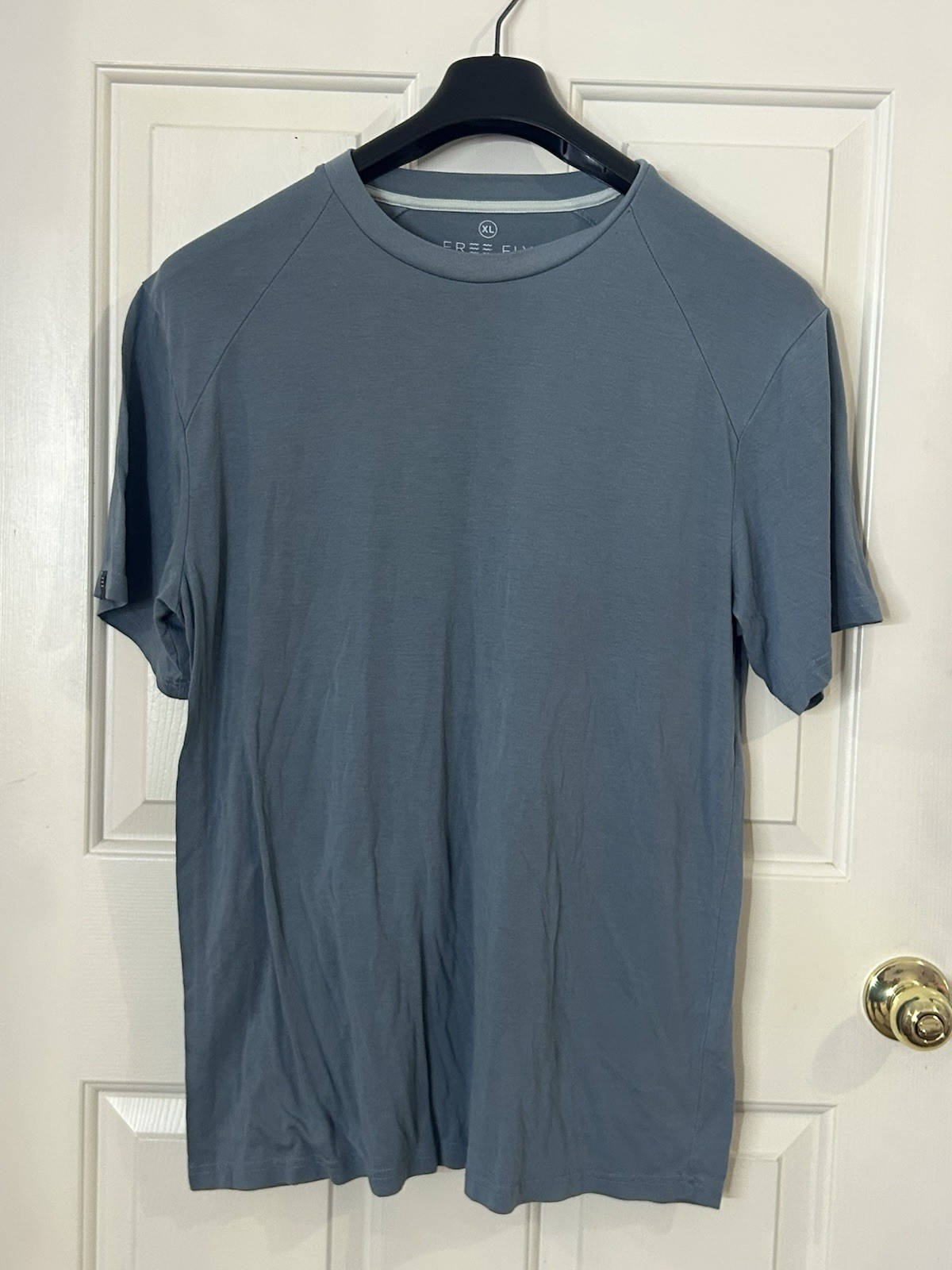 Free Fly T-Shirt Men&rsquo;s XL Blue Crew Neck Viscose Bamboo Lightweight Stretch