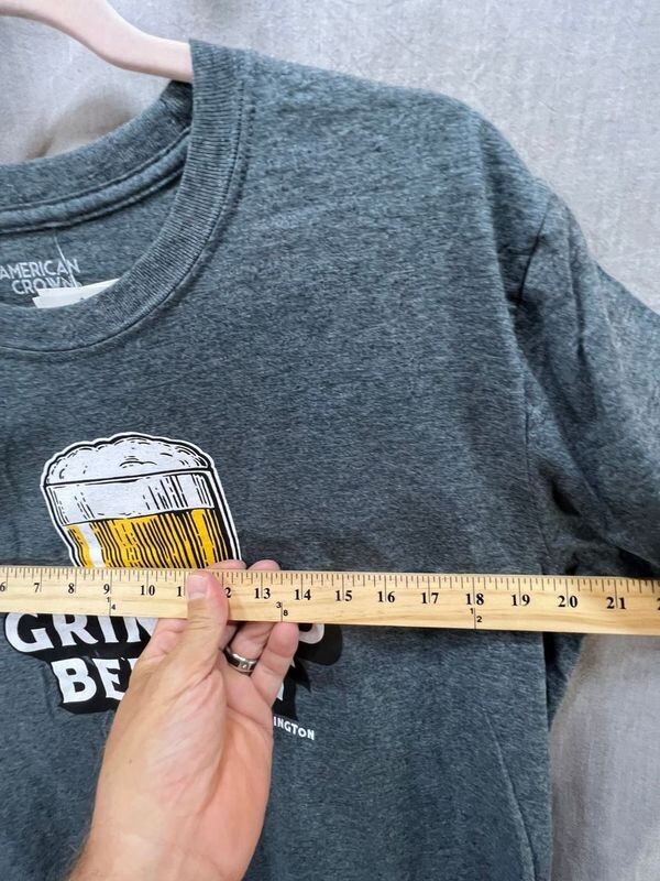 Grin And Beer It Shirt Adult Large Gray Short Sleeve Pullover Tee Mens