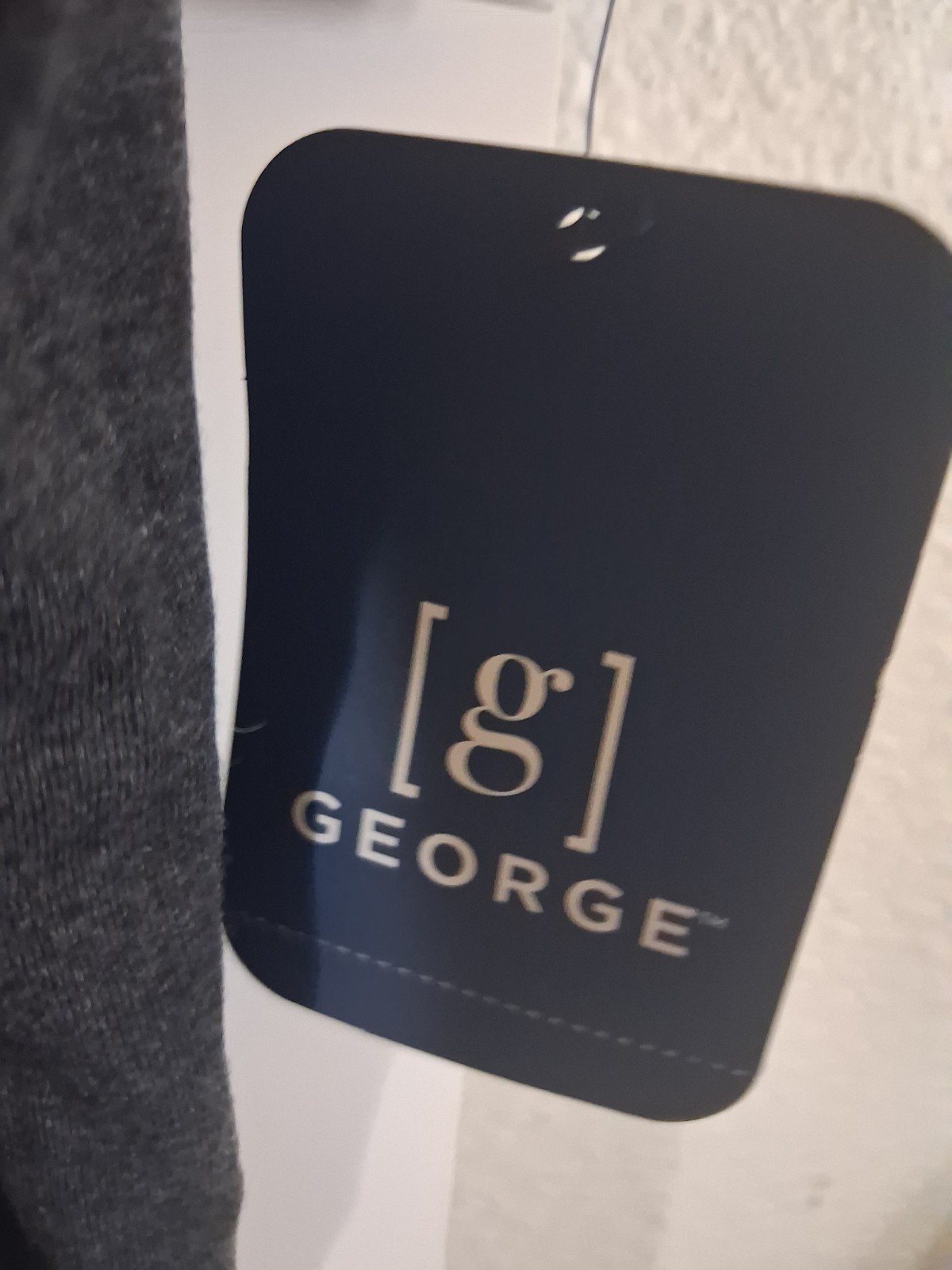 Men&rsquo;s Shirts, (New w/tags), George, Gray Pullover /Short Sleeve Tee, 2XL