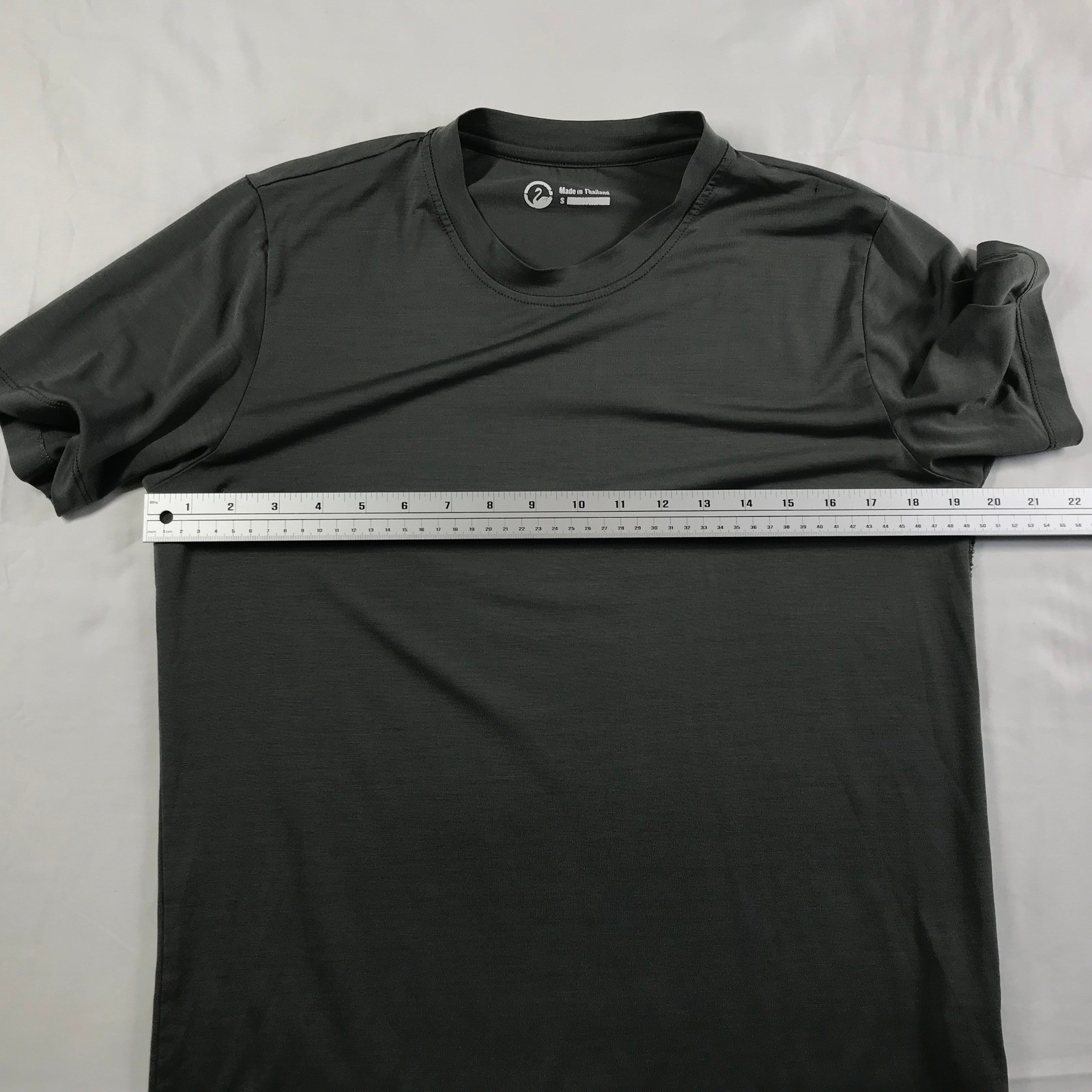 Swan Merino Wool Blend T-Shirt Mens Small Gray Short Sleeve Base Layer Hiking