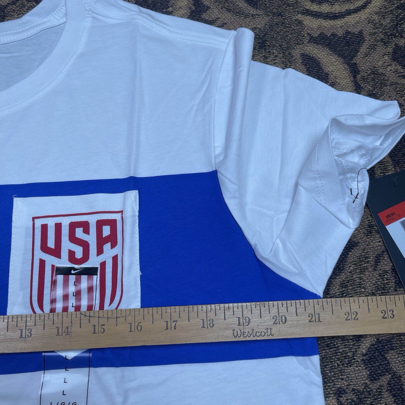 Nike Team USA Men&rsquo;s National Soccer Team White Pocket T-Shirt Size Large New