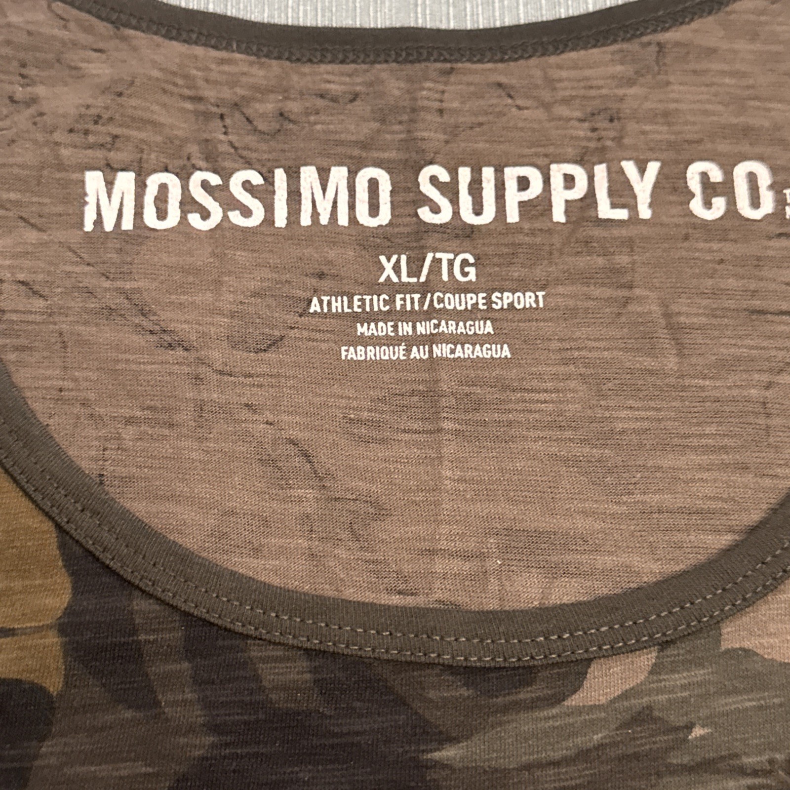 Mossimo Supply Co Tropical Camo Tank Top Botanical Camouflage Men’s XL New