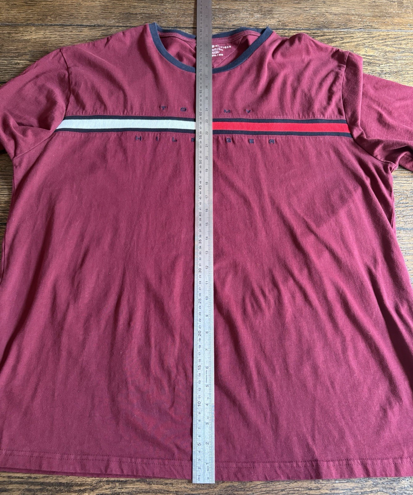 Tommy Hilfiger Men&rsquo;s Burgundy Colorblock Logo Crew Neck Cotton Knit Tee 3XL