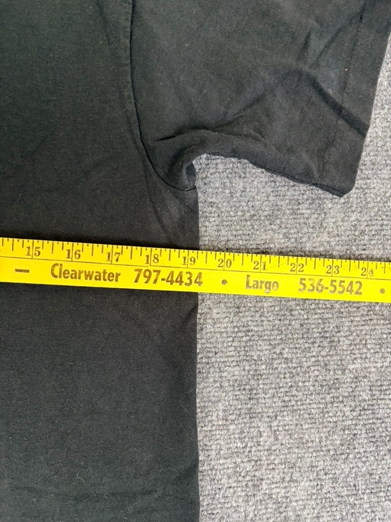 VTG 90s Fruit of the Loom Single Stitch Black Jazz Print Cotton Size M