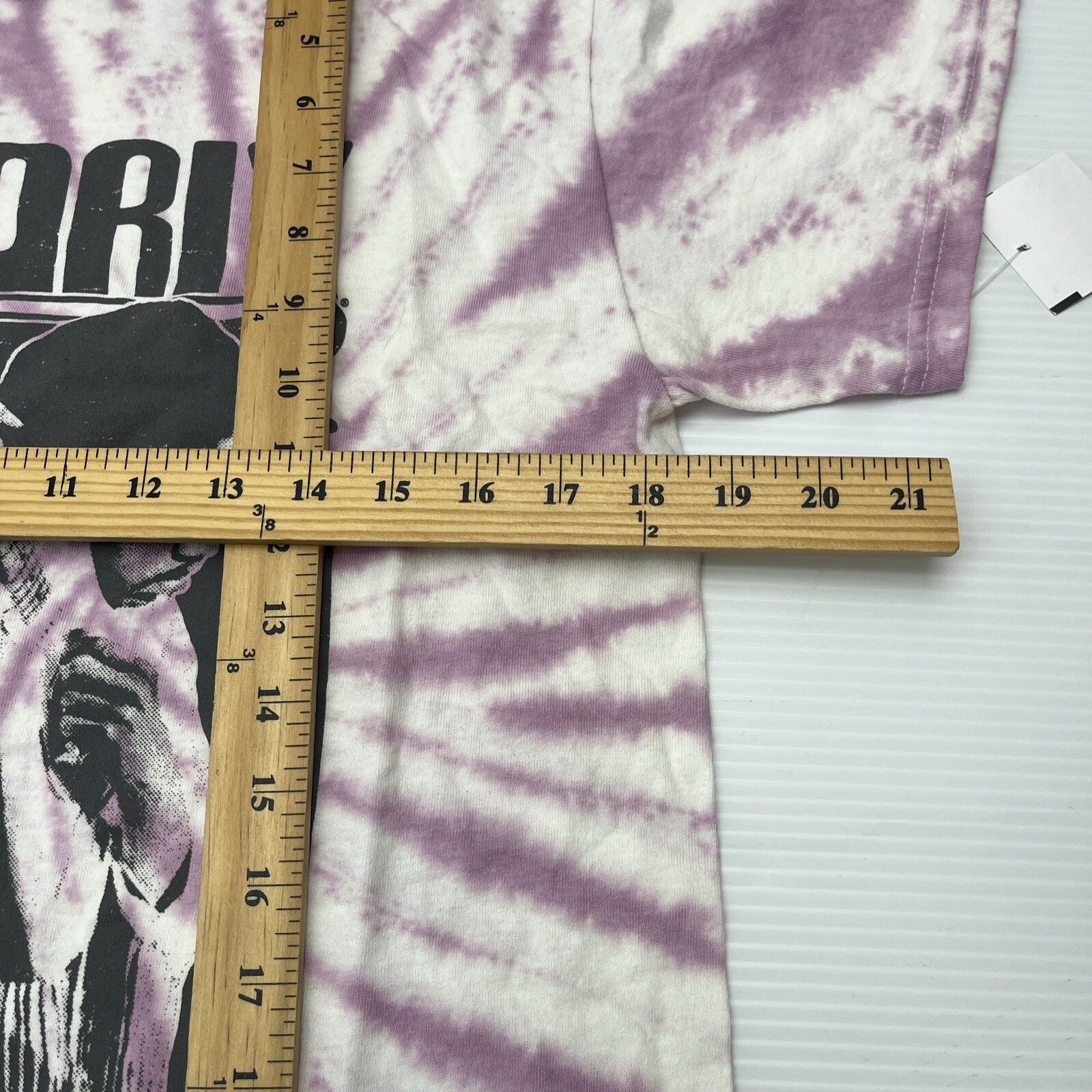 Jimi Hendrix Aug 18 1969 Music and Art Fair size Medium T shirt Tye Dye Purple