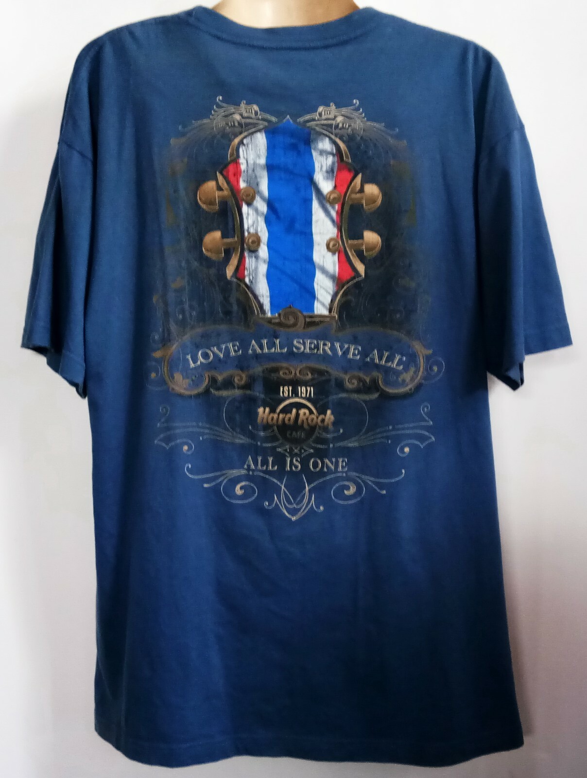 Hard Rock Cafe Bangkok XL Chest 48&Prime; Extra Large Guitar on back 2 Sided T-Shirt T