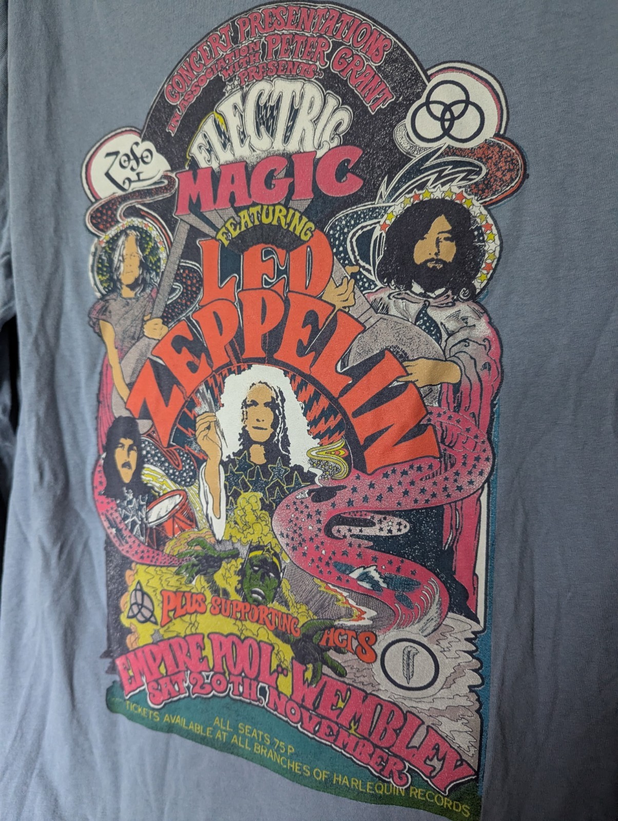 Old Navy Men&rsquo;s L « Led Zeppelin » Long Sleeve Graphic T-Shirt -Light Blue