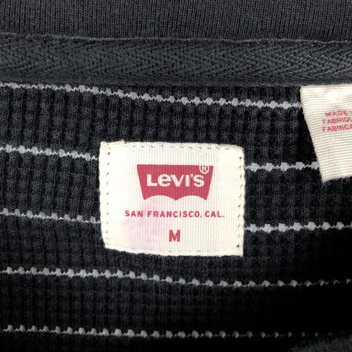 Used Levi&rsquo;s striped pattern henley neck thermal long-sleeve T-shirt waffle k…