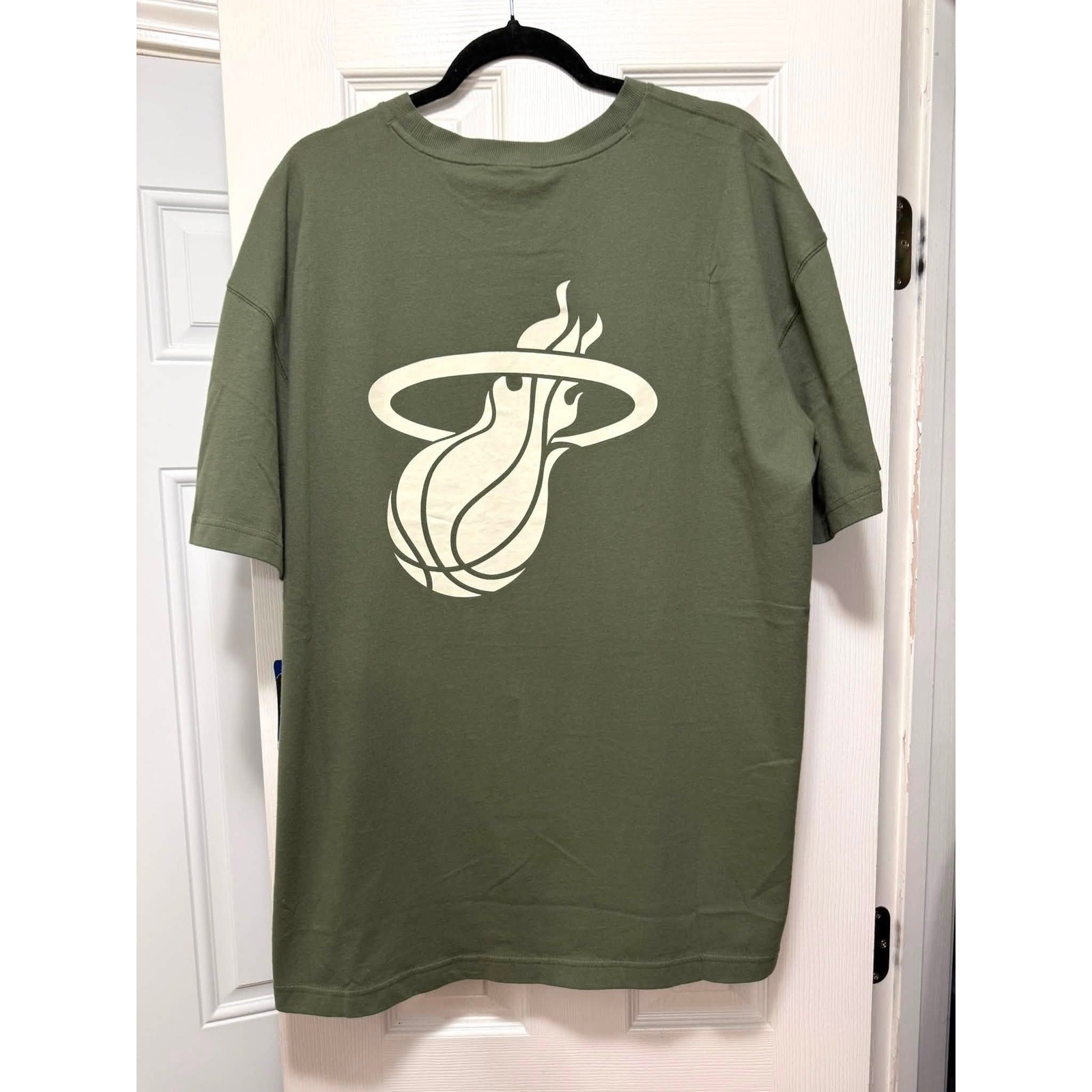 Mens 2XL Miami Heat Fanatics Super Soft Olive Green Elements T Shirt XXL New