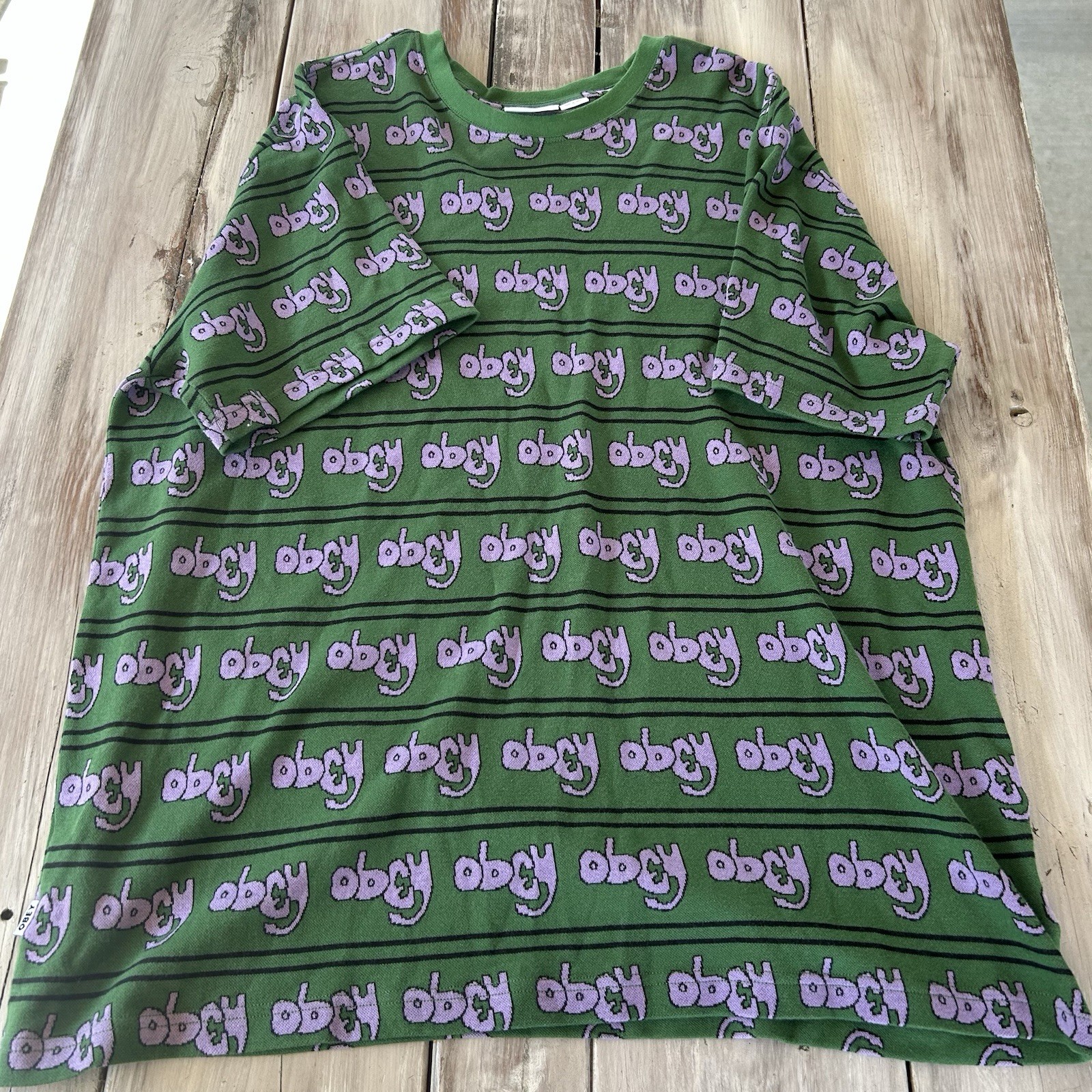 Obey “All Over Graffiti Design” Knitted Men’s Size XL Green/Purple/Black