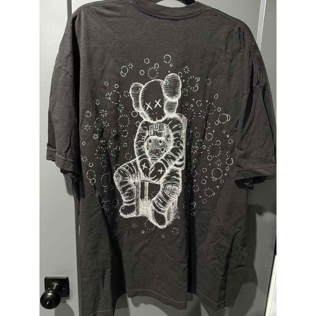 KAWS x Kid Cudi Moon Man Glow In The Dark Tee 100% Authentic SEALED SMALL