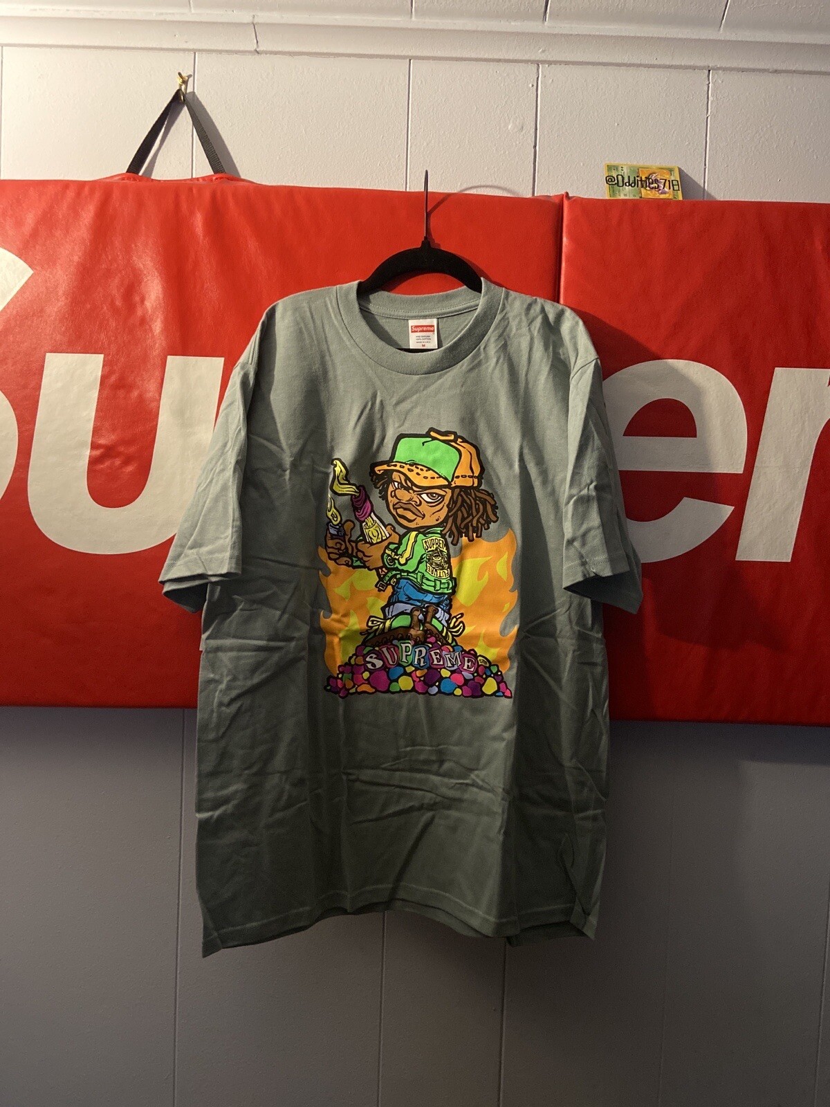 Supreme SS19 Molotov Kid Tee Dark Sage Size M Brand New DS With Tags