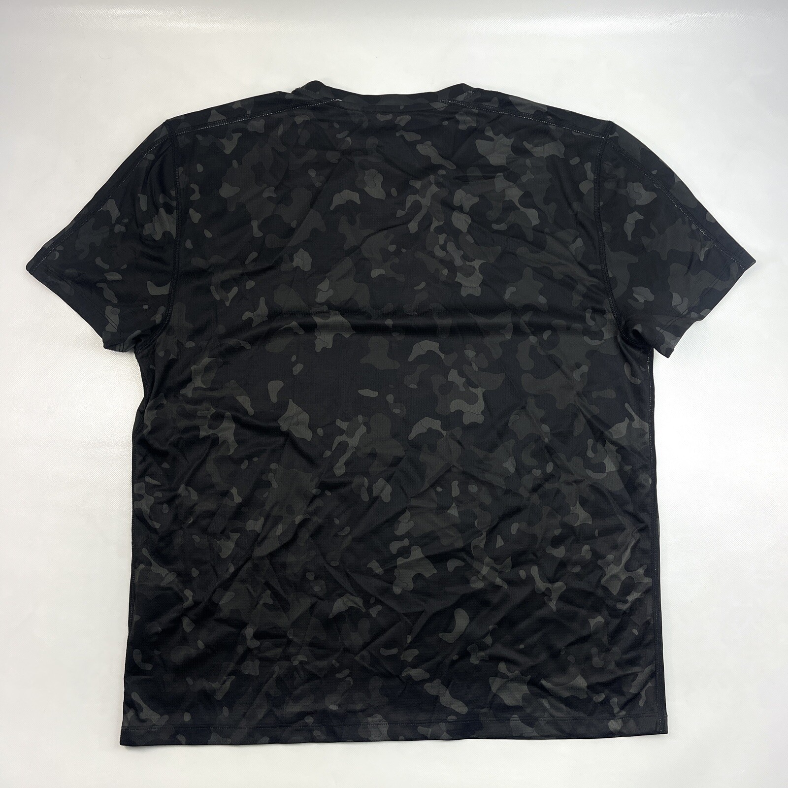 i-d Ideology RapiDry Wicks Moisture Away Camouflage Military Running T-Shirt L