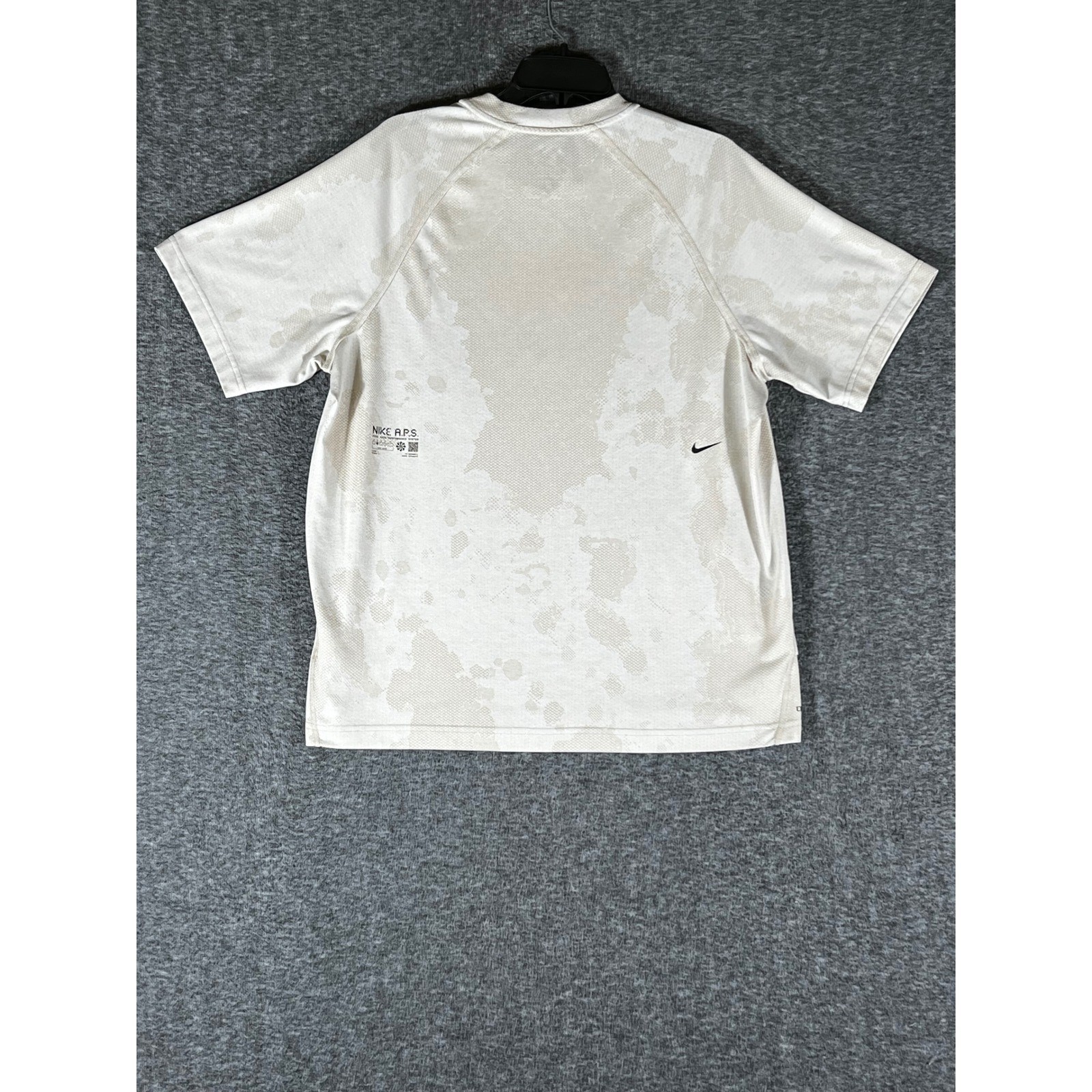 Nike Axis Performance System Vanderbilt Dri-FIT ADV Shirt Mens Large Cream Tan