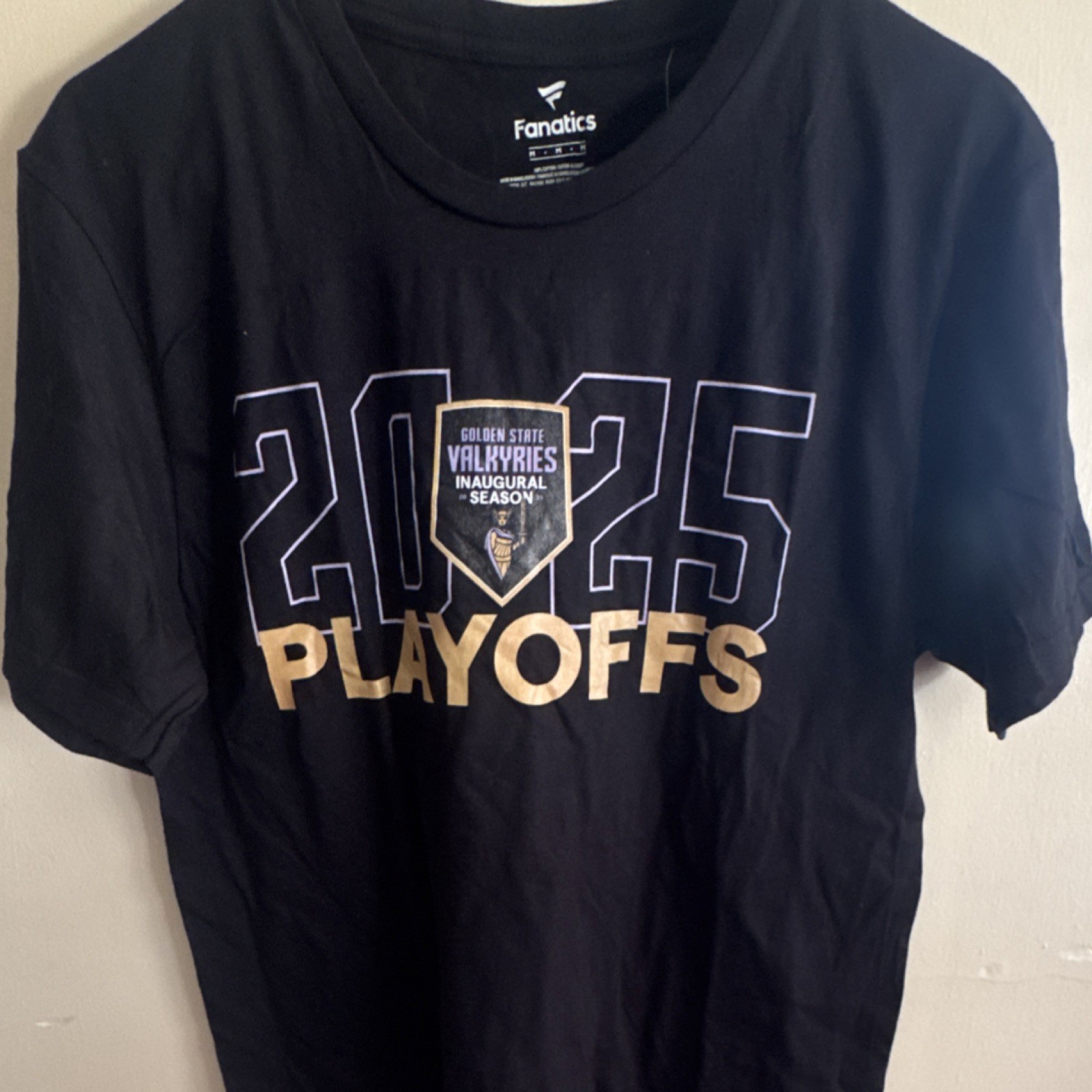 Size M Fanatics Golden State Valkyries 2025 Playoffs Black Crew Short Sleeve
