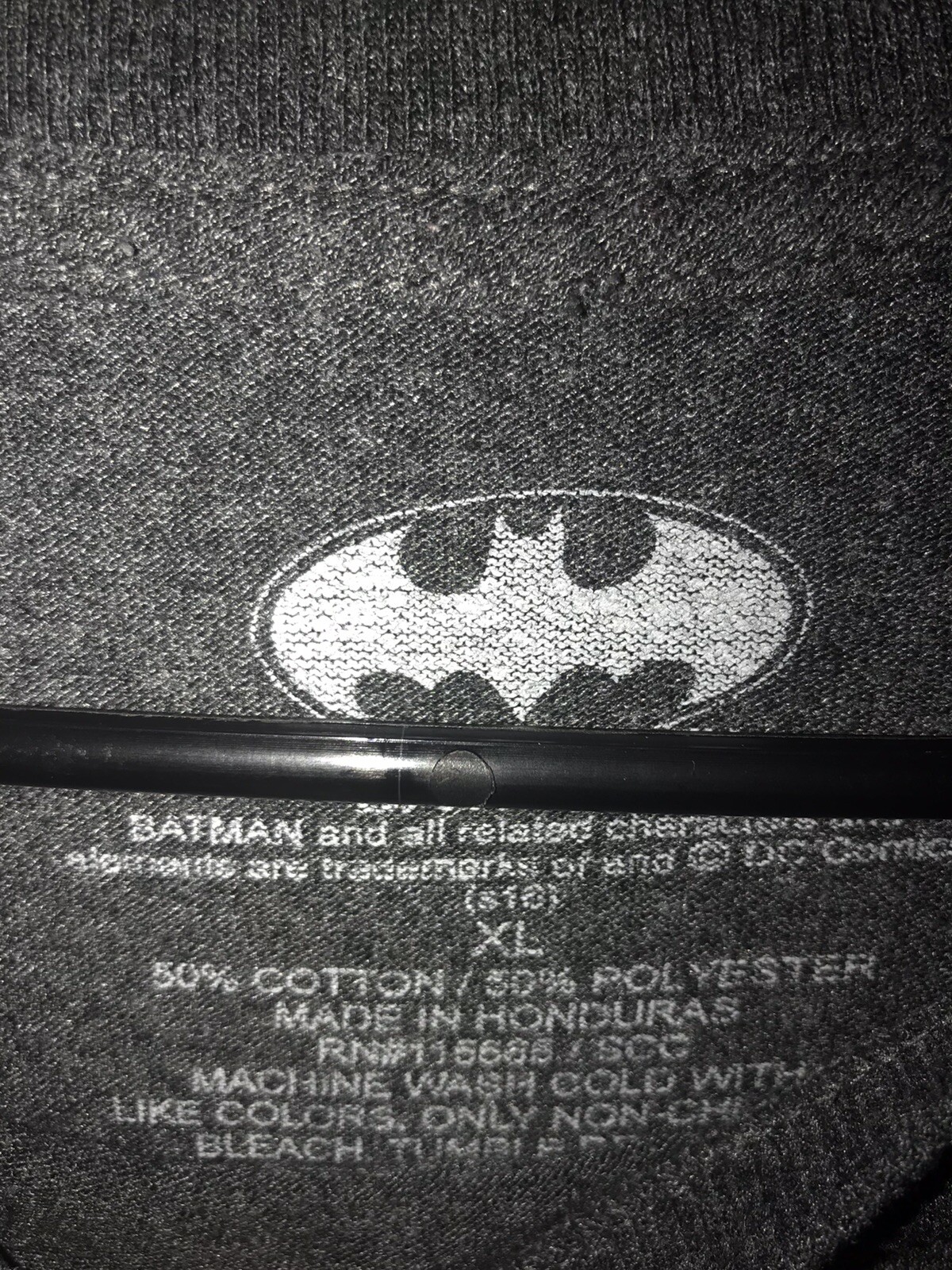 mens bat man t shirt, size XL Good Condition, Dark Grey, Yellow..pre Owned