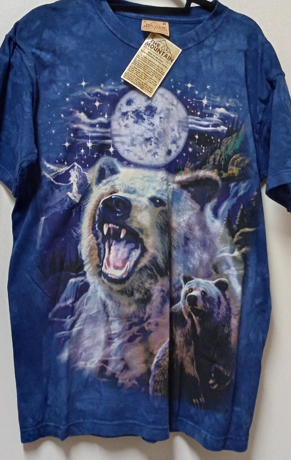 The Mountain Vintage Meiklejohn Polar Bear/Moon Adult T-shirt (Circa 2000&rsquo;s)