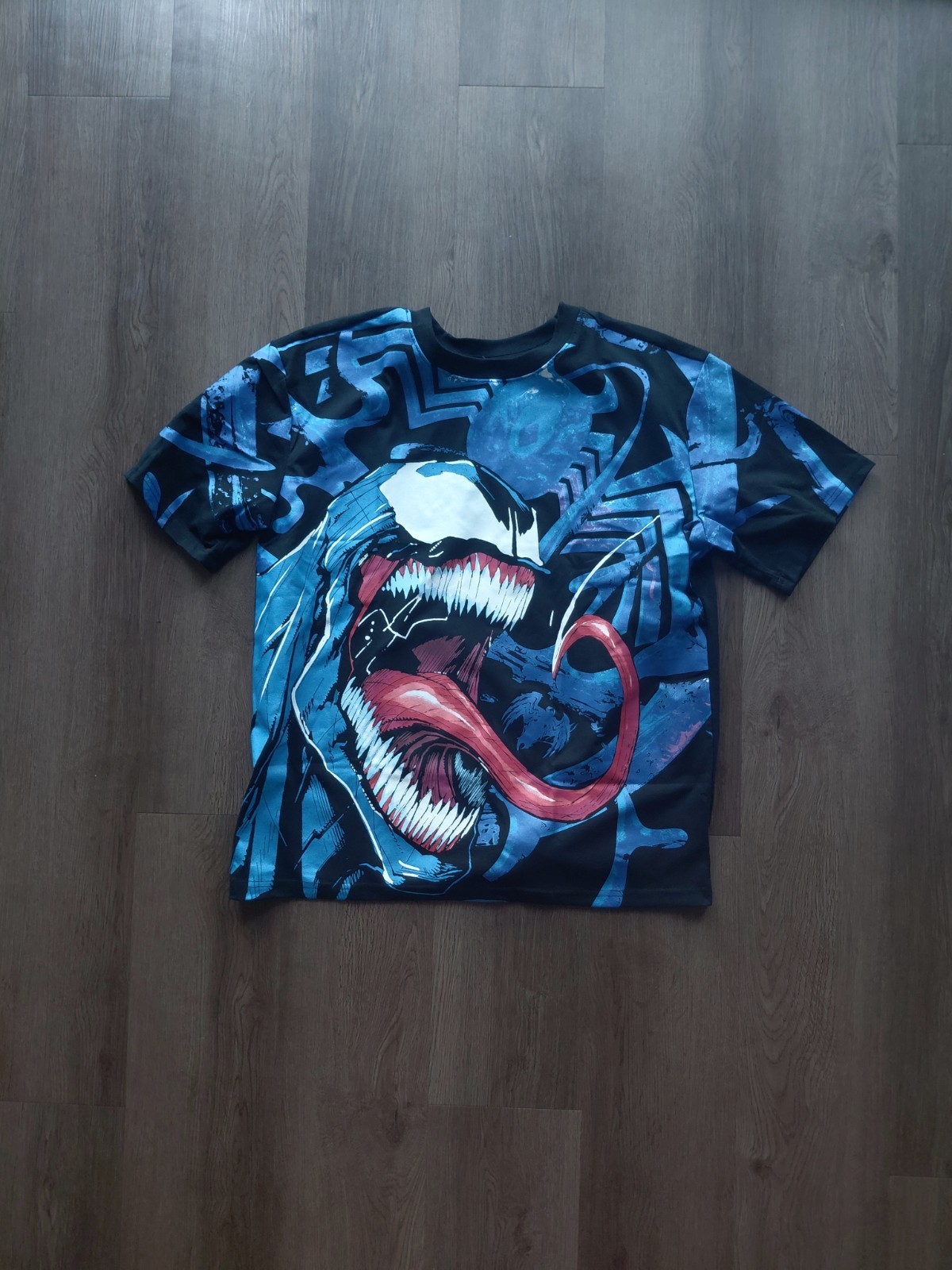 Marvel Comics Venom / Front All Over Print Graphic T-Shirt Adult Size Large