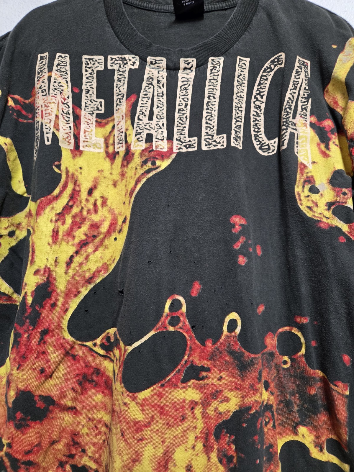 Vintage Distressed Metallica Mens short 2XL Black 1995 Lava AOP Graphic Band Tee
