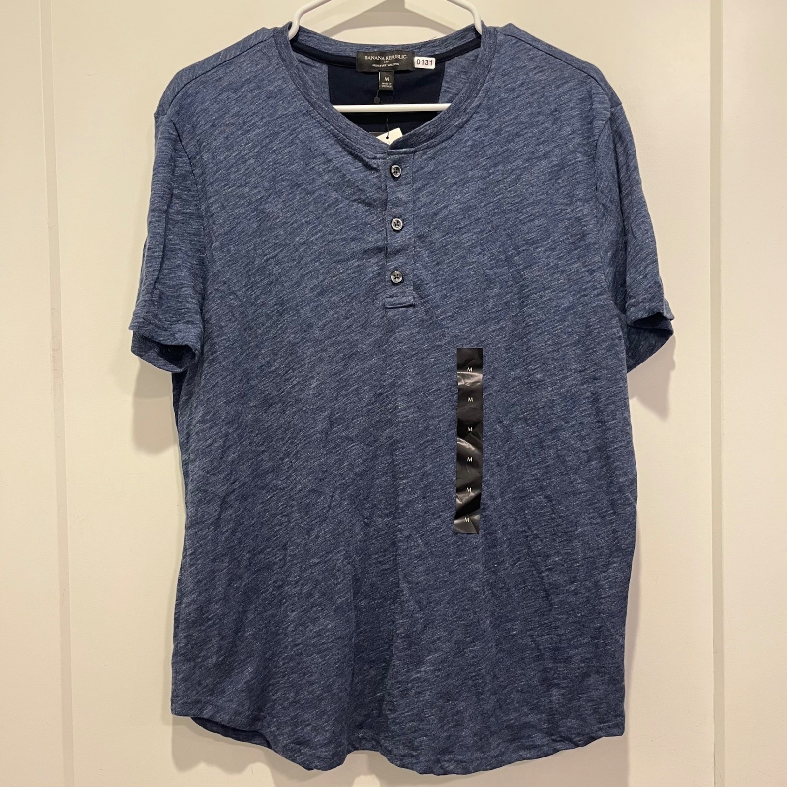 Banana Republic Factory Mens Henley T-Shirt Blue Moisture Wicking Space Dye M