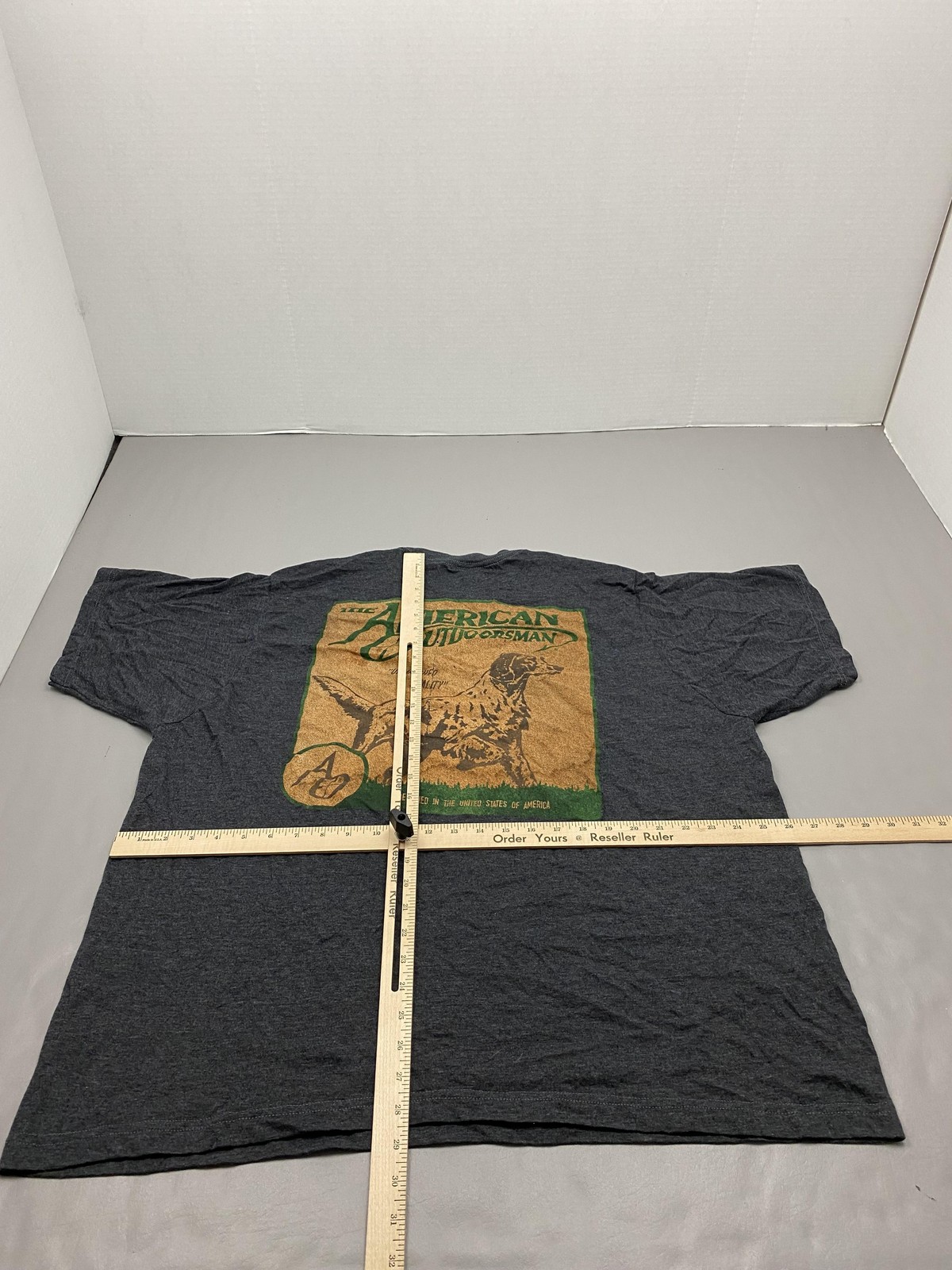 The American Outdoorsman Shirt Mens 2XL Gray Graphic Tee Tagless Cotton Blend