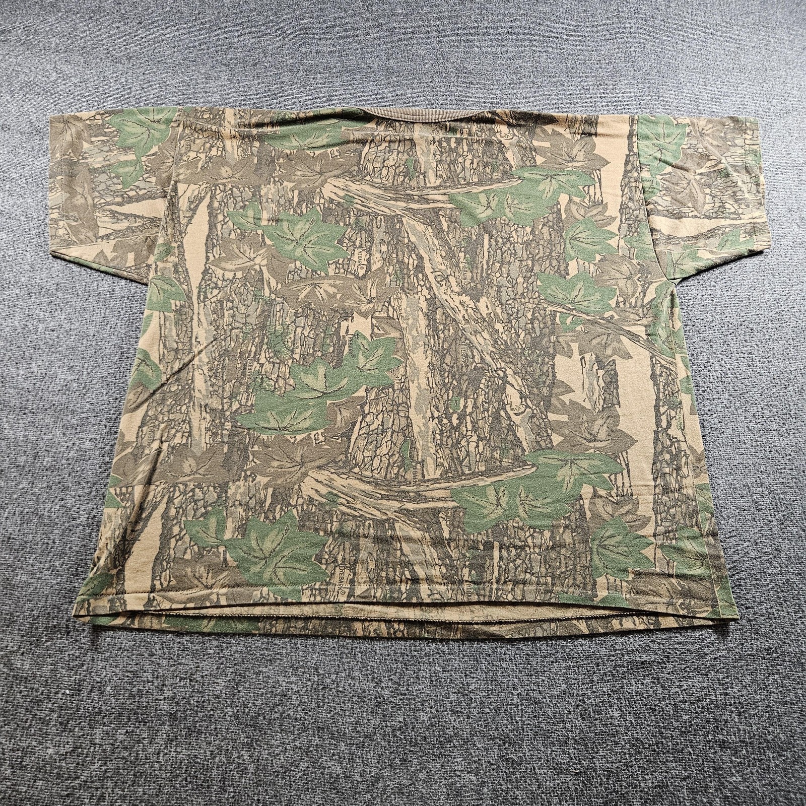 Vintage Ace Sportswear Shirt Mens 2XL Brown Camouflage Pocket Tee Hunting USA