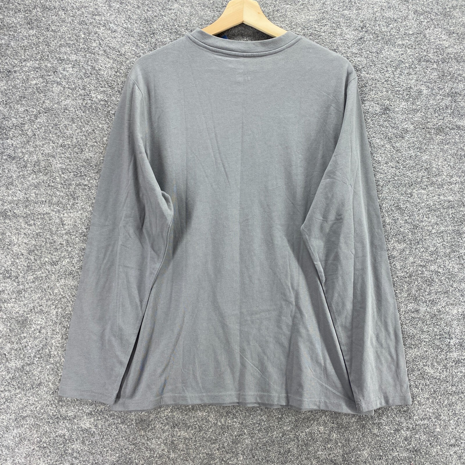 New Croft & Barrow T-Shirt Men M Gray Crew Neck Long Sleeve Cotton Casual