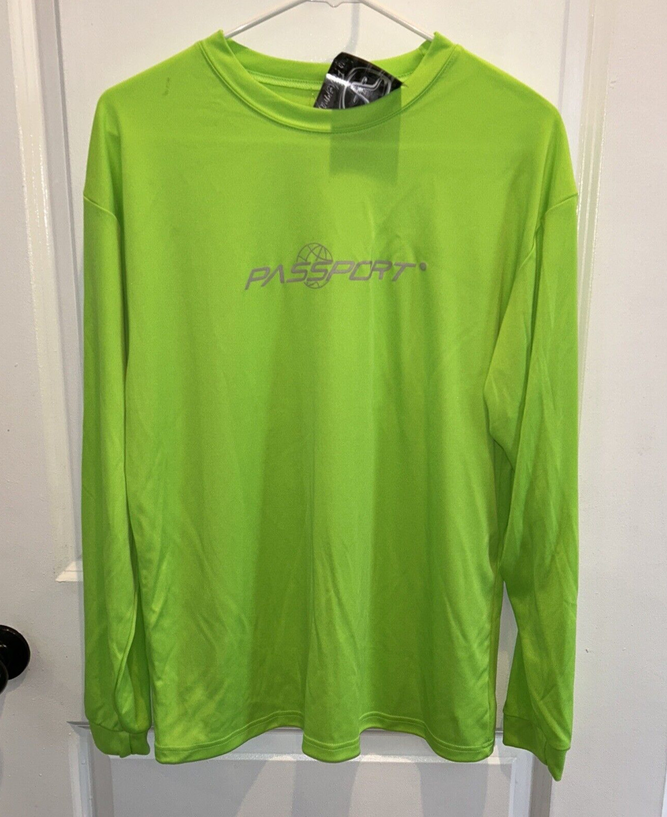 Flying Fisherman Men&rsquo;s Size Medium Long Sleeved Performance Tee Lime