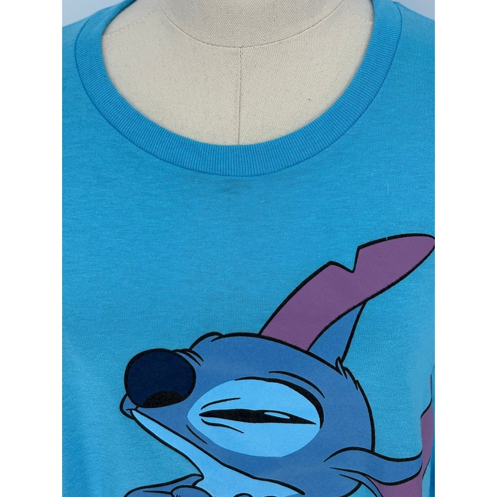 Disney Stitch Graphic T Shirt XL Blue Cotton Polyester Blend Graphic Tee