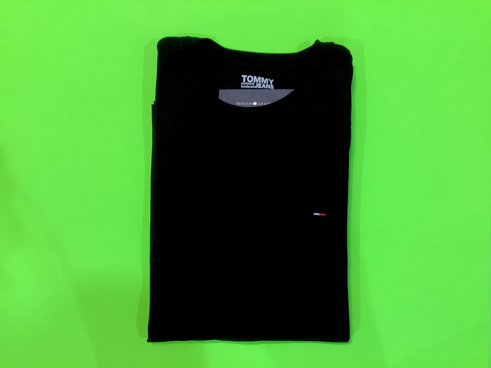 TOMMY HILFIGER Men’s Long Sleeve T-Shirt Size LARGE Black w/White Cotton NEW