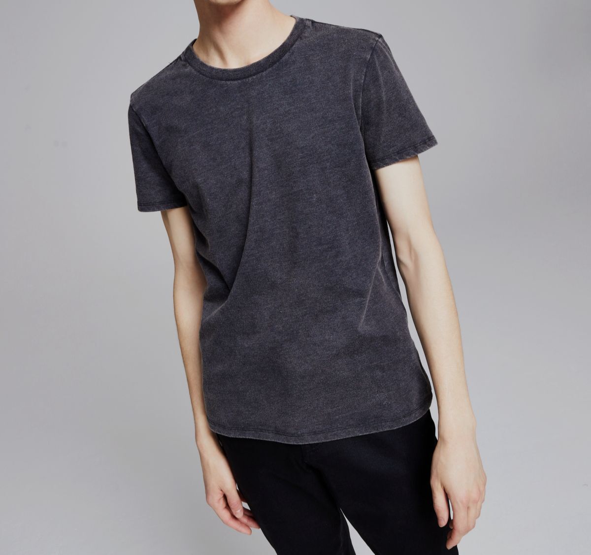$20 And Now This Men&rsquo;s Black/Gray Short Sleeve Oversized T-Shirt Size M