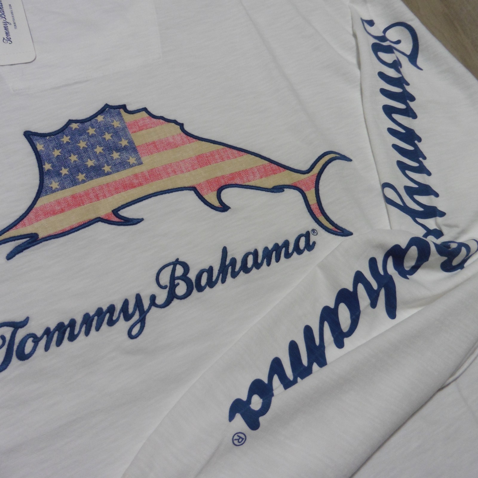 TOMMY BAHAMA Mens BIG & TALL T SHIRT PATRIOTIC BILLBOARD USA FLAG EMBROIDERED